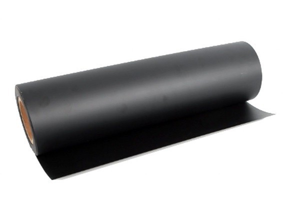 Opaque-black-flame-retardant-polycarbonate